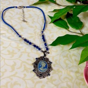 Necklace blue cameo